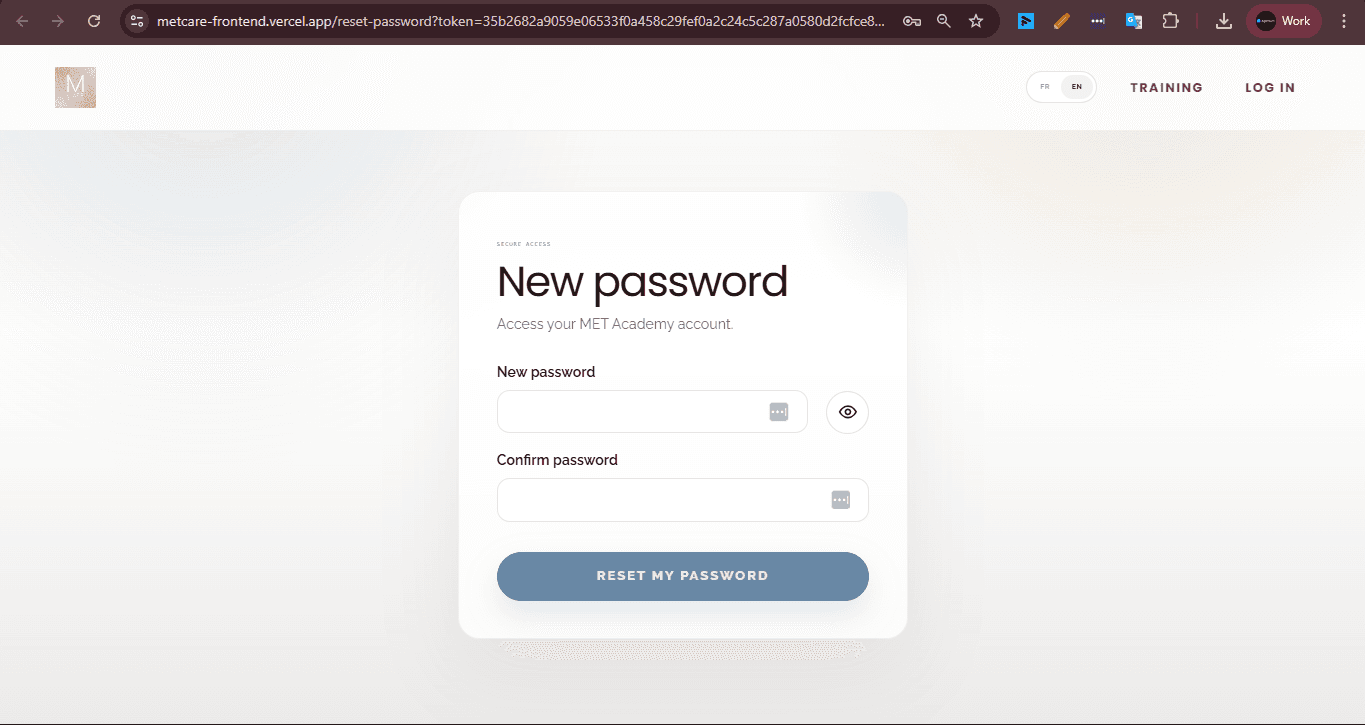 Bilingual FR/EN UI toggle
